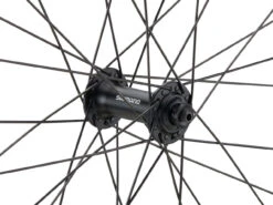 Urban Acera V-Brake DT Swiss 535 28" Laufradsatz -Shimano Verkäufe 396791